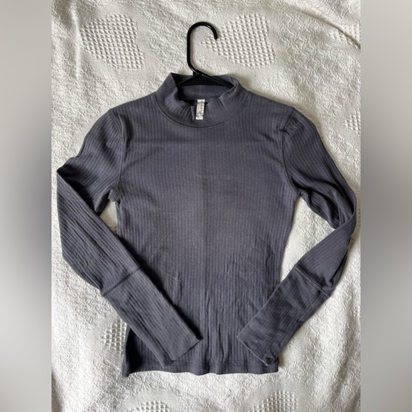 Free people crewneck top - Picture 4 of 4